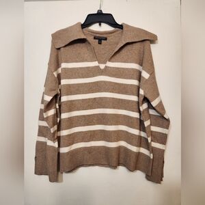 Banana Republic sweater - Large Nwt